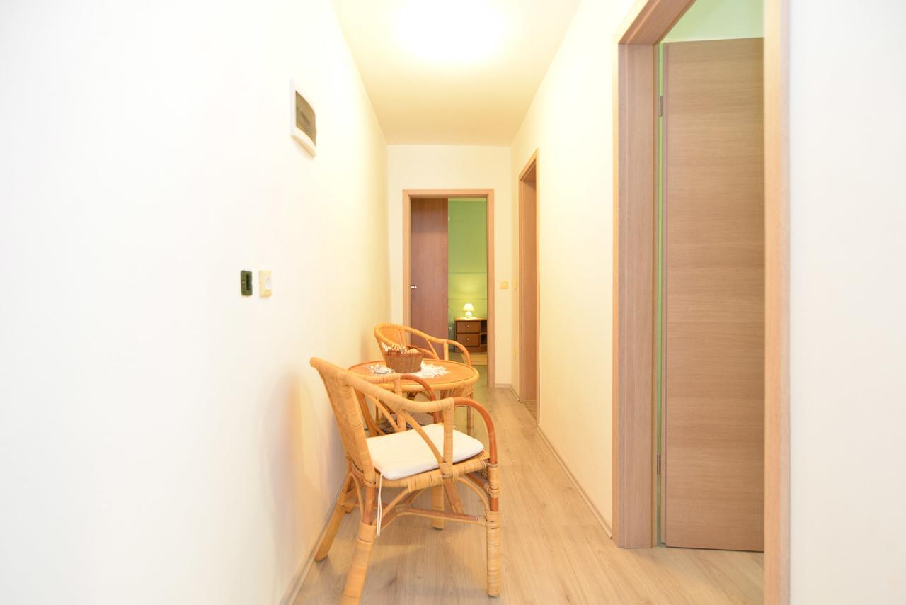 Apartments Chiara 877 Pula Bagian luar foto