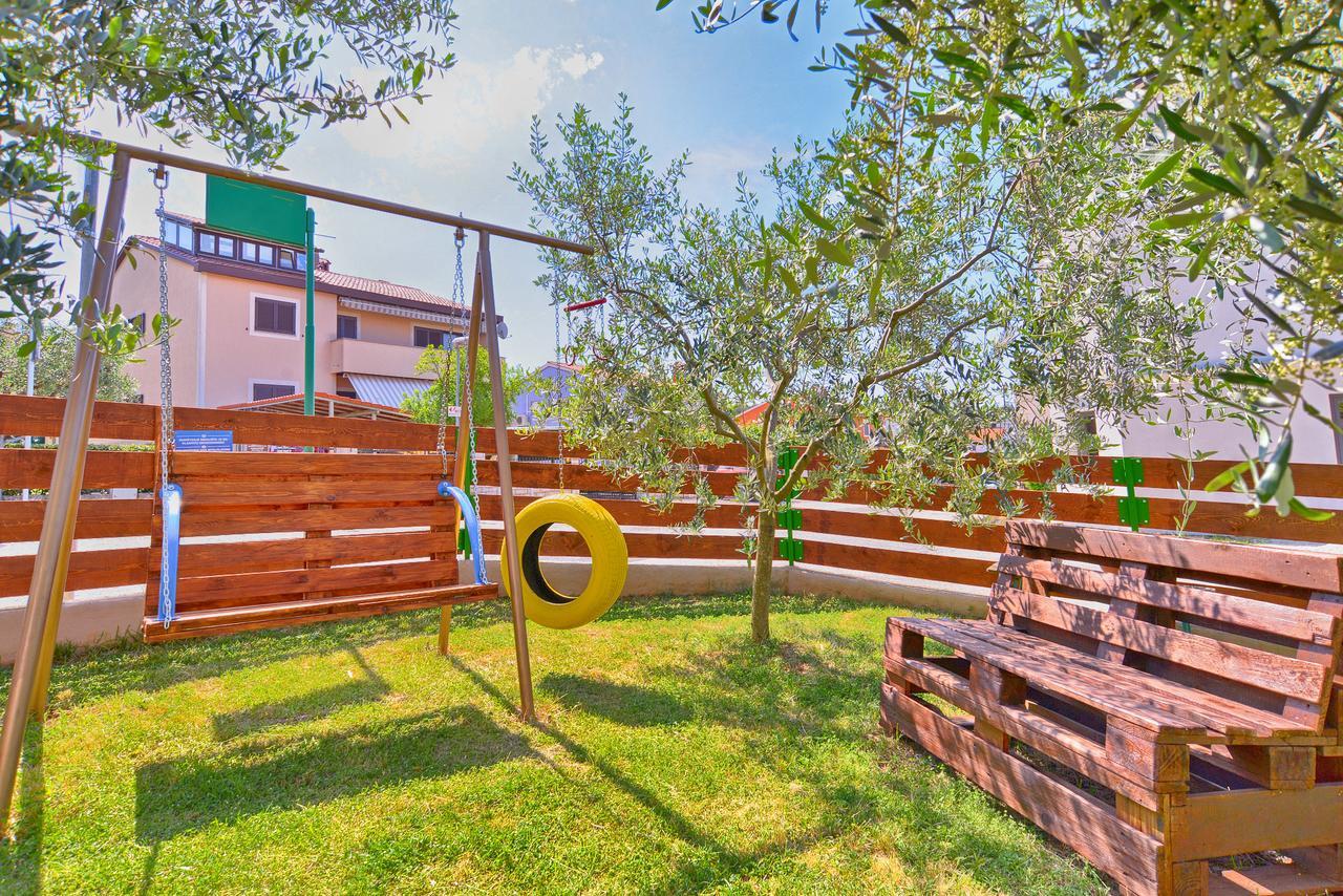 Apartments Chiara 877 Pula Bagian luar foto